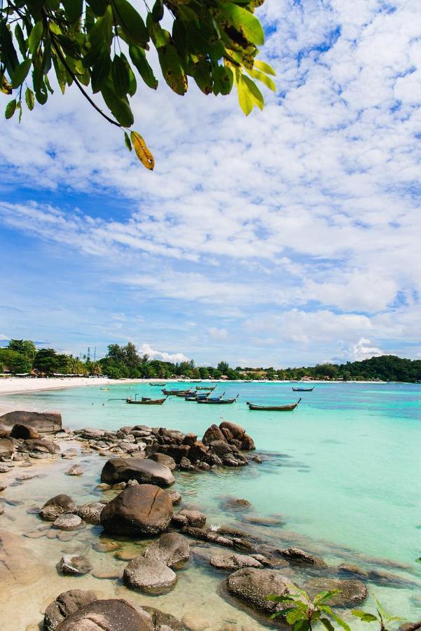 Отель Daya Hill Seaview Ко Липе Экстерьер фото